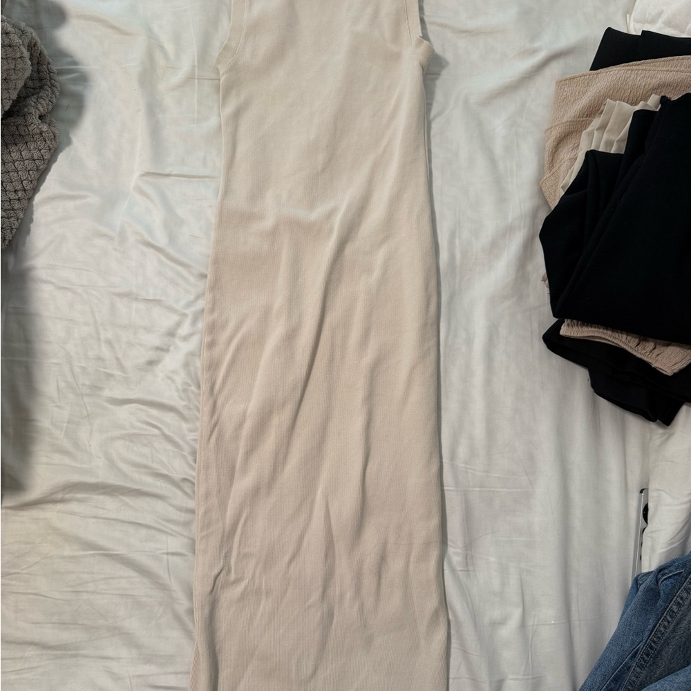 Forever 21 Cream Ribbed Top